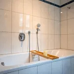شقة Schlossberg Residences - Markplatz City-apartment *