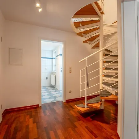 Schlossberg Residences - Markplatz City-apartment * Weinheim