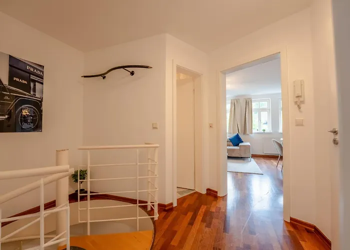 Schlossberg Residences - Markplatz City-apartment Weinheim