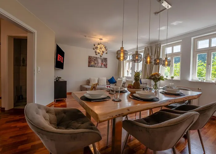 Schlossberg Residences - Markplatz City-apartment Appartement Weinheim